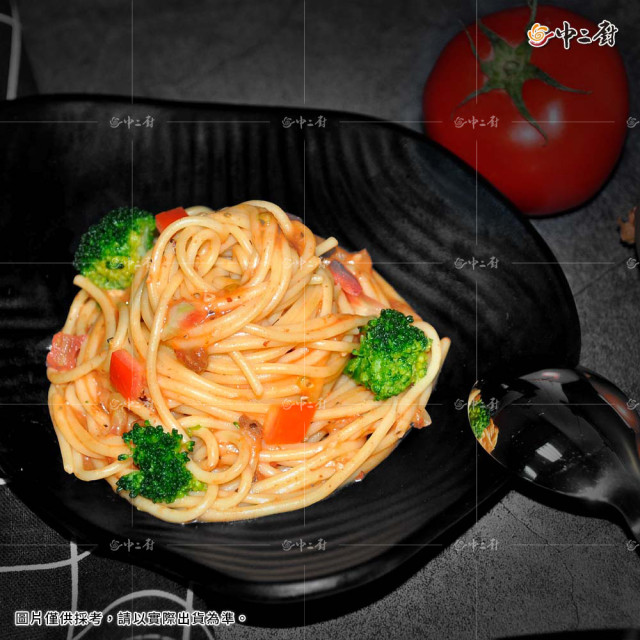 整箱銷售【金品】黑胡椒肉醬義麵(鐵板麵)(310g)*24ˇ包 整箱銷售【金品】黑胡椒肉醬義麵(鐵板麵)(310g)*24ˇ包