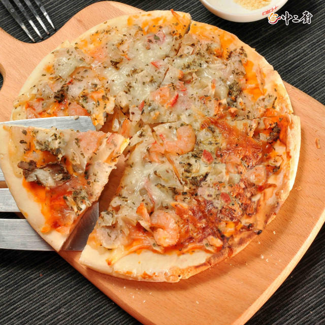 急食鮮6吋海鮮手工比薩【中二廚】6吋手工比薩(160g)超人氣義式美食